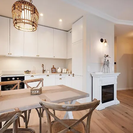 Kominek, Jezioro & - 57m2 Lägenhet