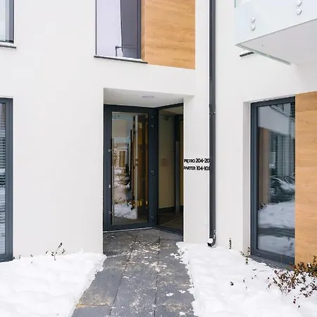 Kominek, Jezioro & - 57m2 Lägenhet *